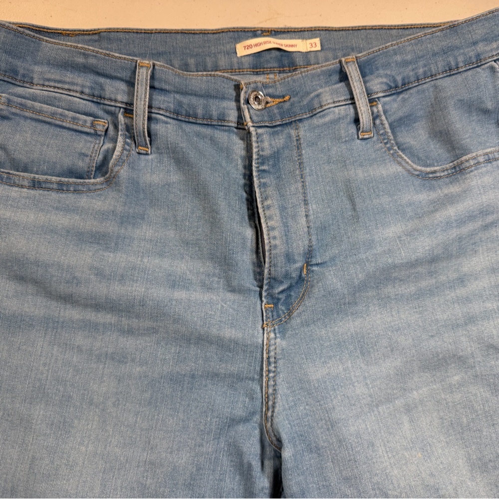 Levi Strauss Jeans Women's Size 33 720 High Rise Super Skinny